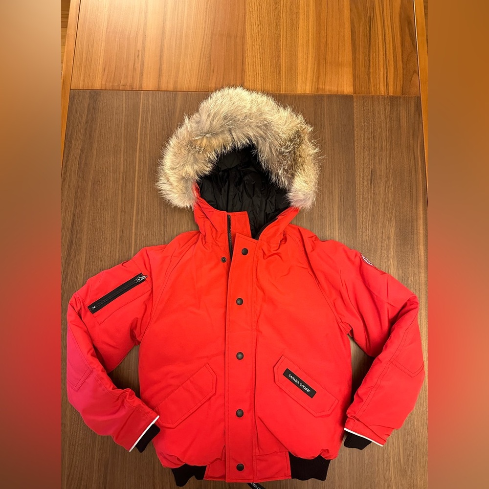 Canada Goose Youth Red Rundle Bomber Size Medium